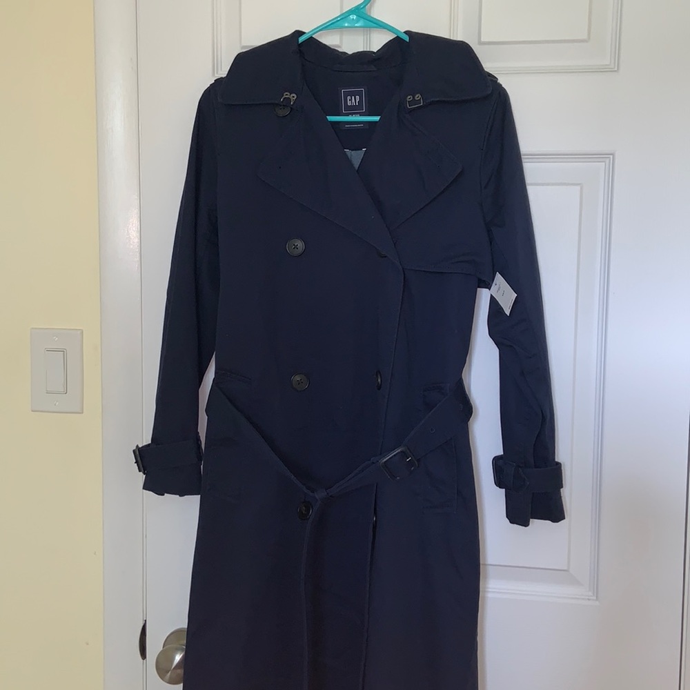 Gap trench coat